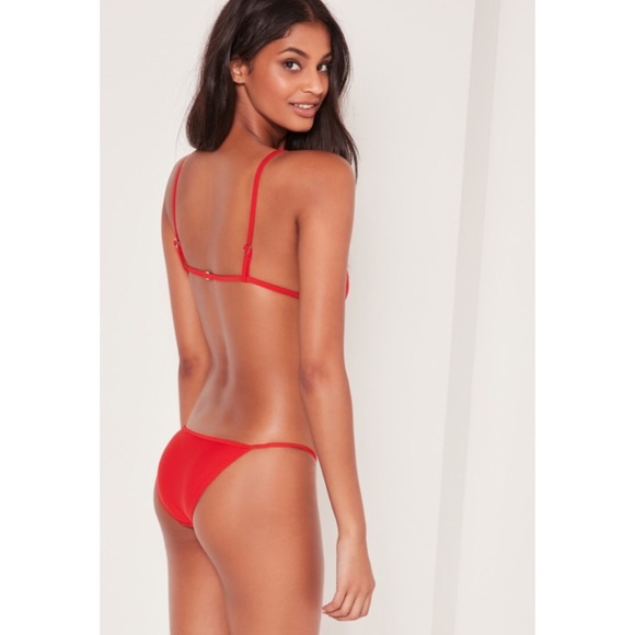 NWT Missguided Red Mesh Triangle Bikini Set - Picture 2 of 2